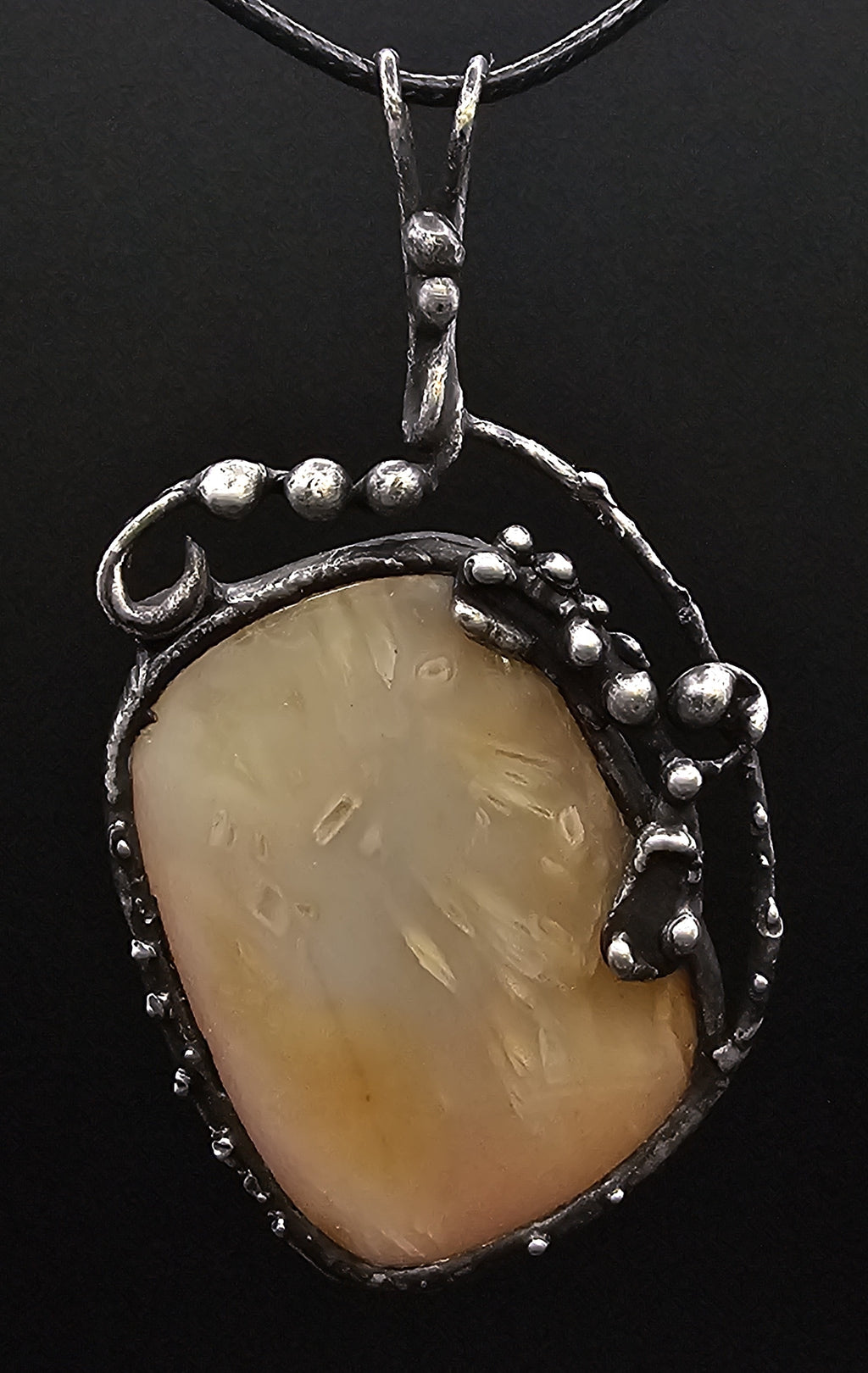Beige Chalcedony Agate Pendant