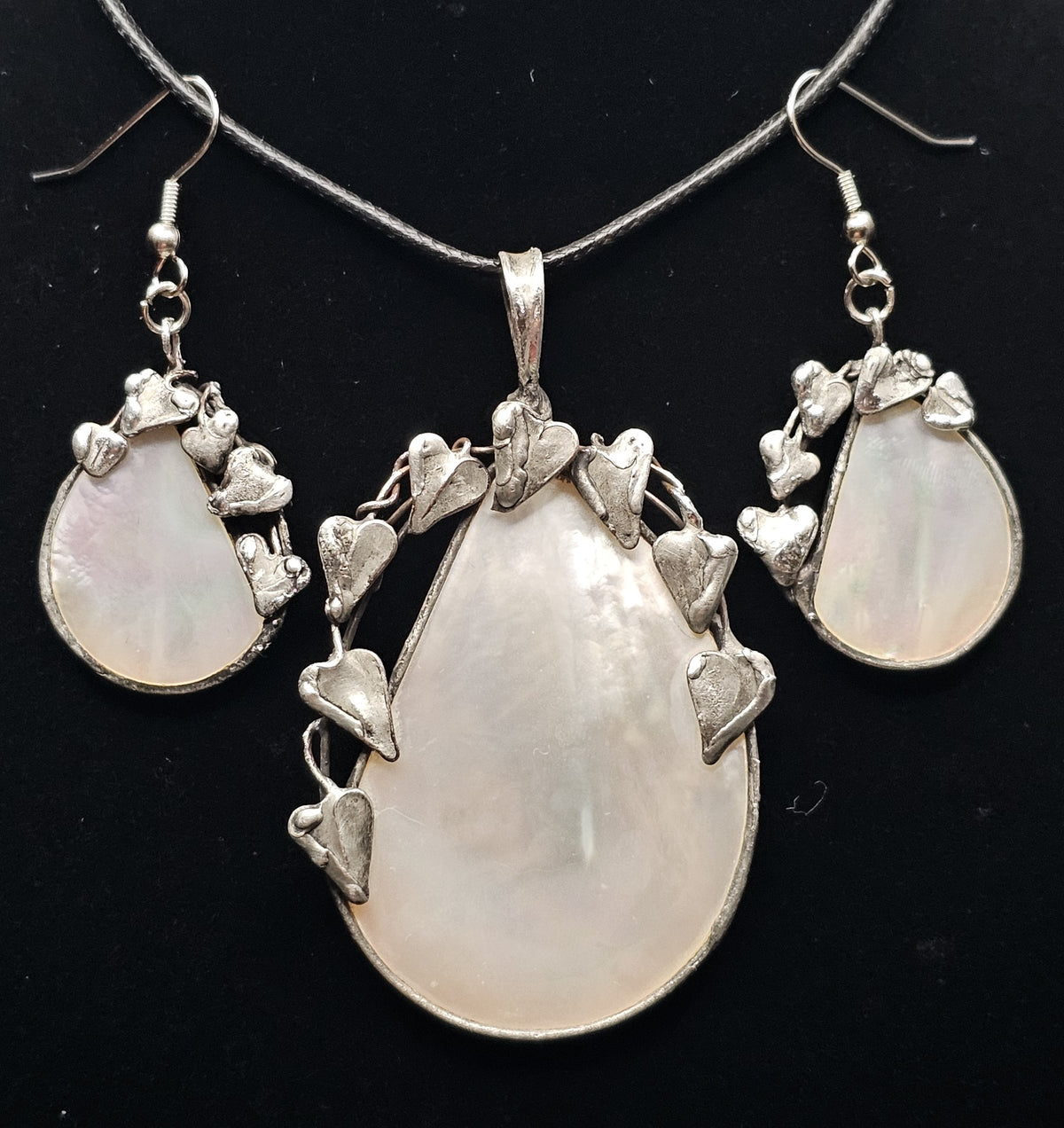 Mother of Pearl Pendant and Earring Set